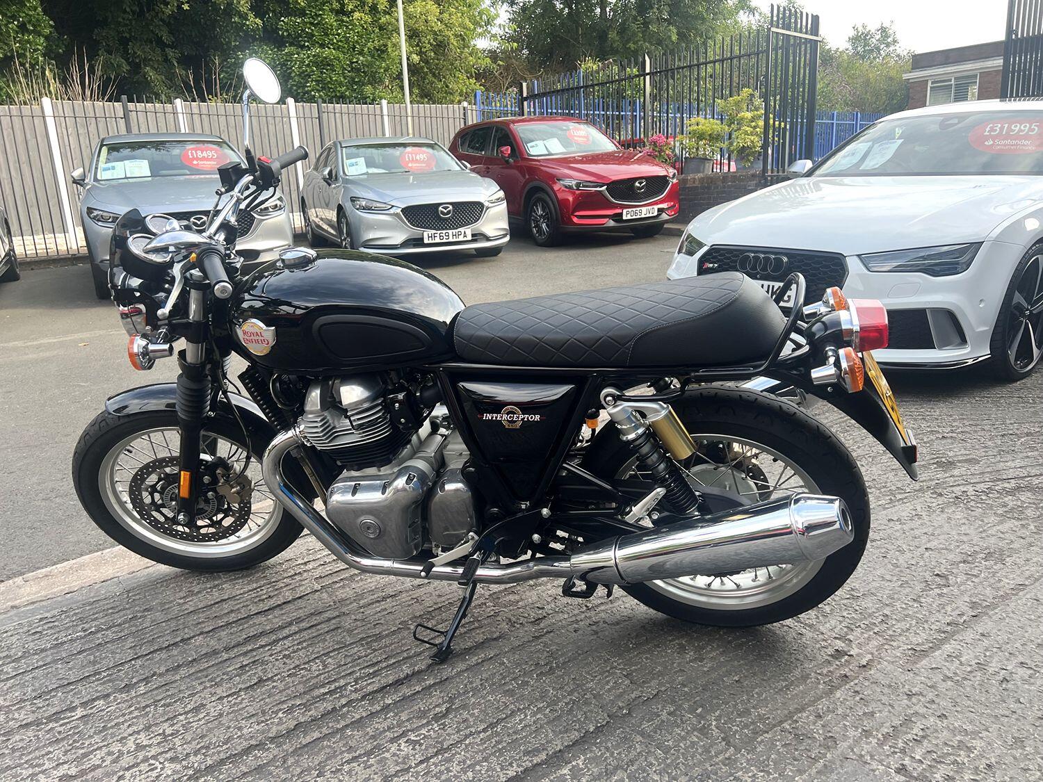 Royal Enfield INTERCEPTOR