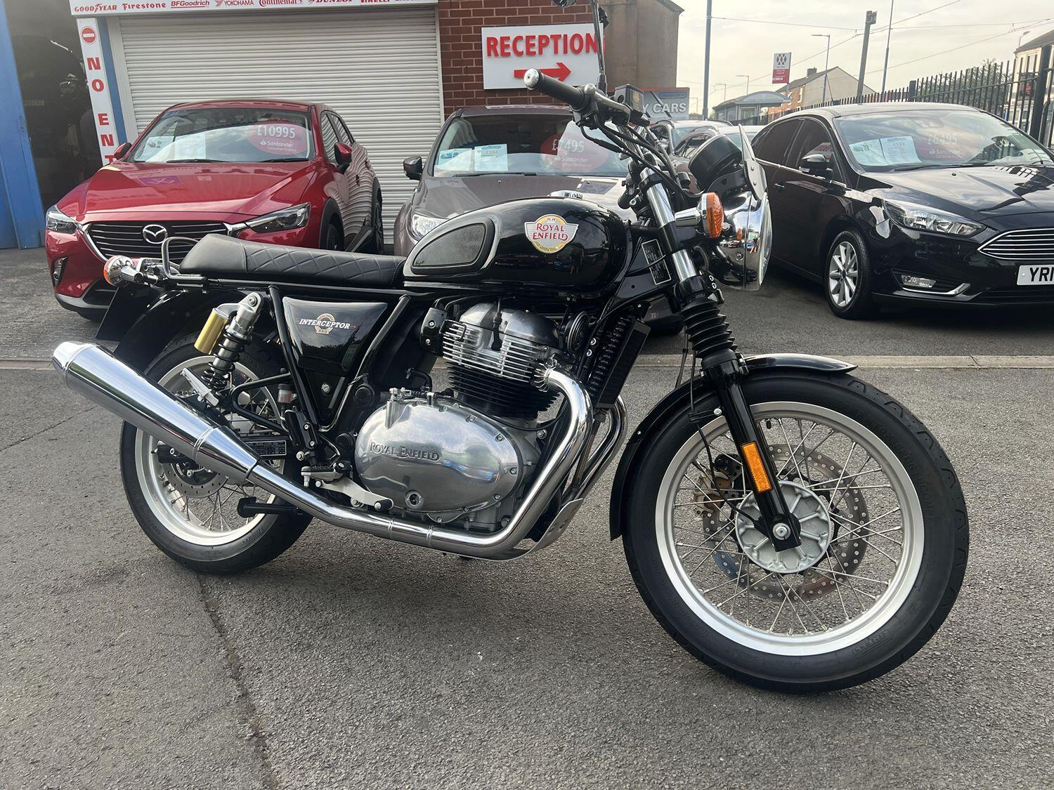 Royal Enfield INTERCEPTOR