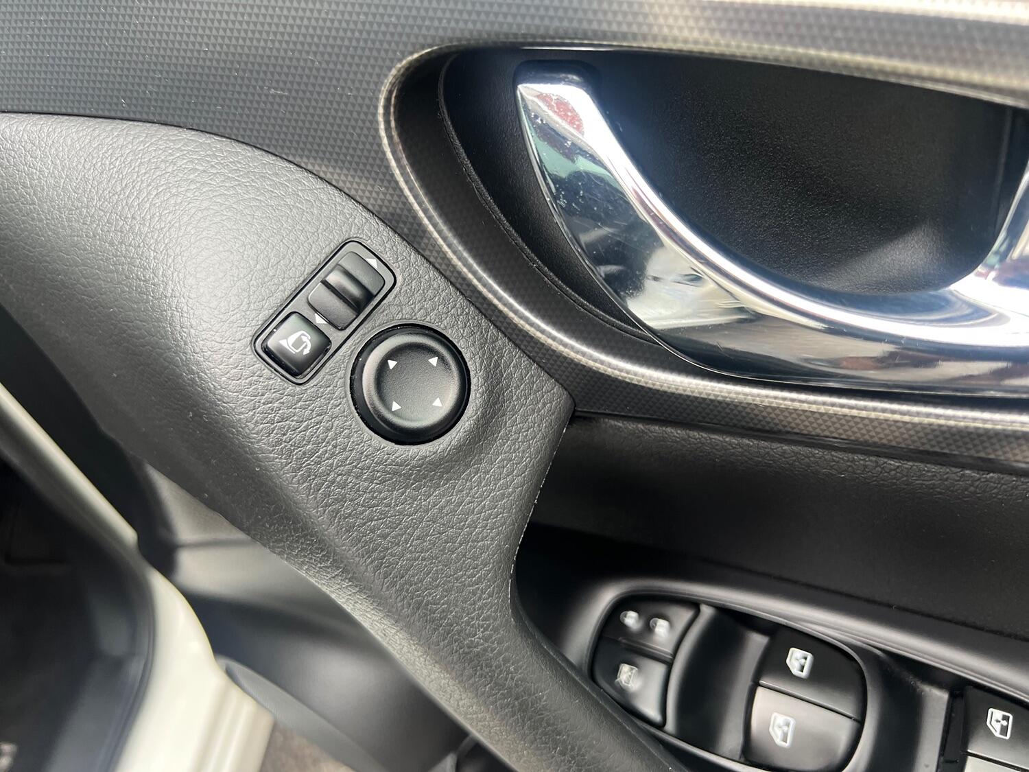 Used Nissan Qashqai 2018 for sale - 77154454: Photo 28