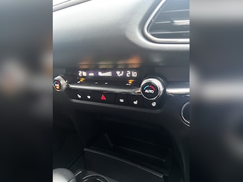 Used Mazda CX-30 2022 for sale - 77154469: Photo