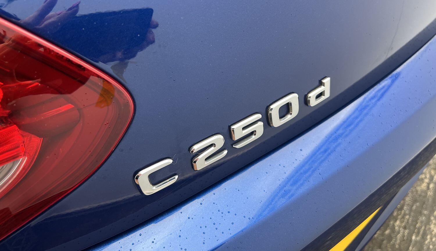 Used Mercedes-Benz C Class 2017 for sale - 77157279: Photo 18