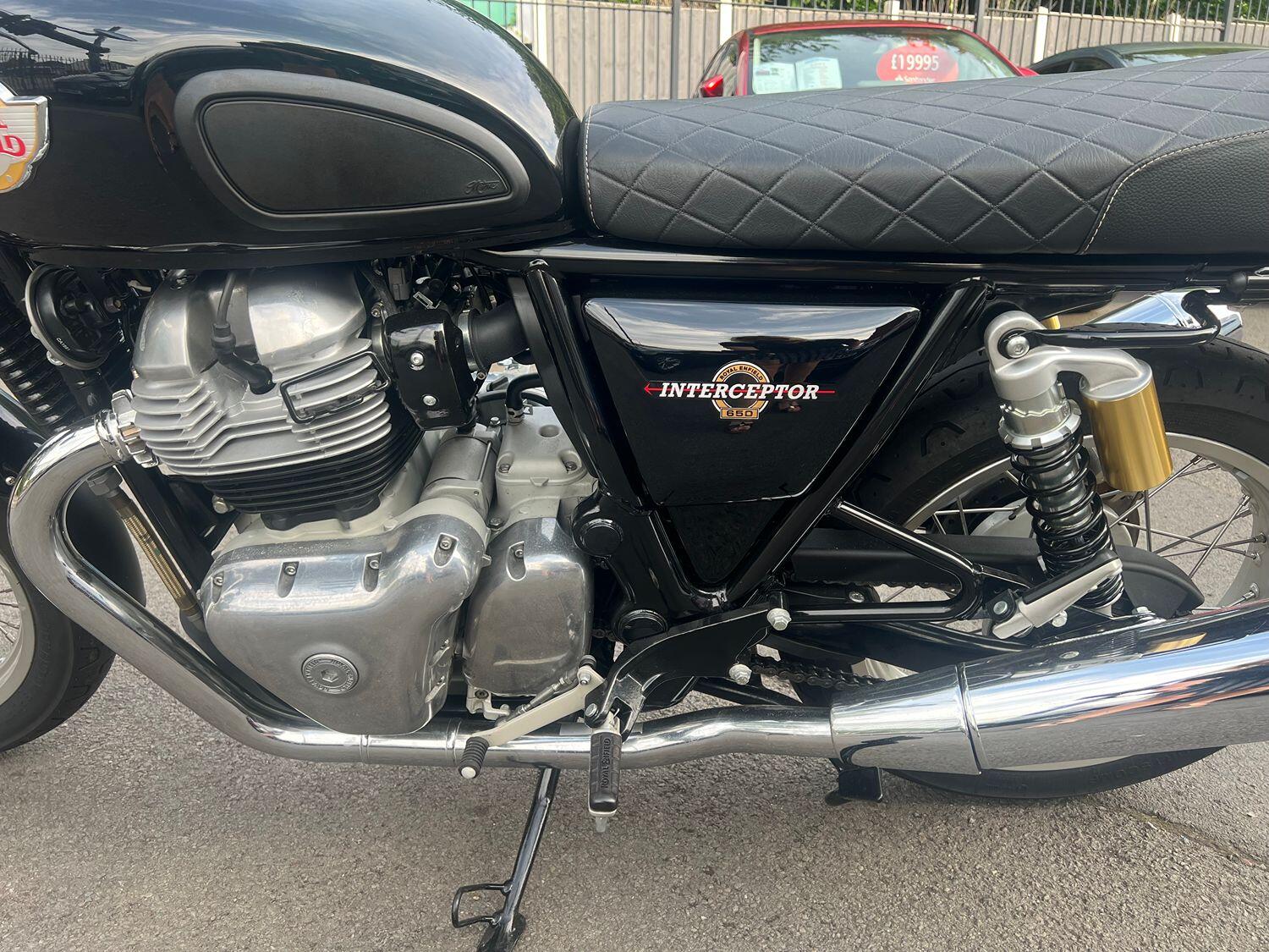 Used Royal Enfield INTERCEPTOR 2020 for sale - 78286251: Photo 3