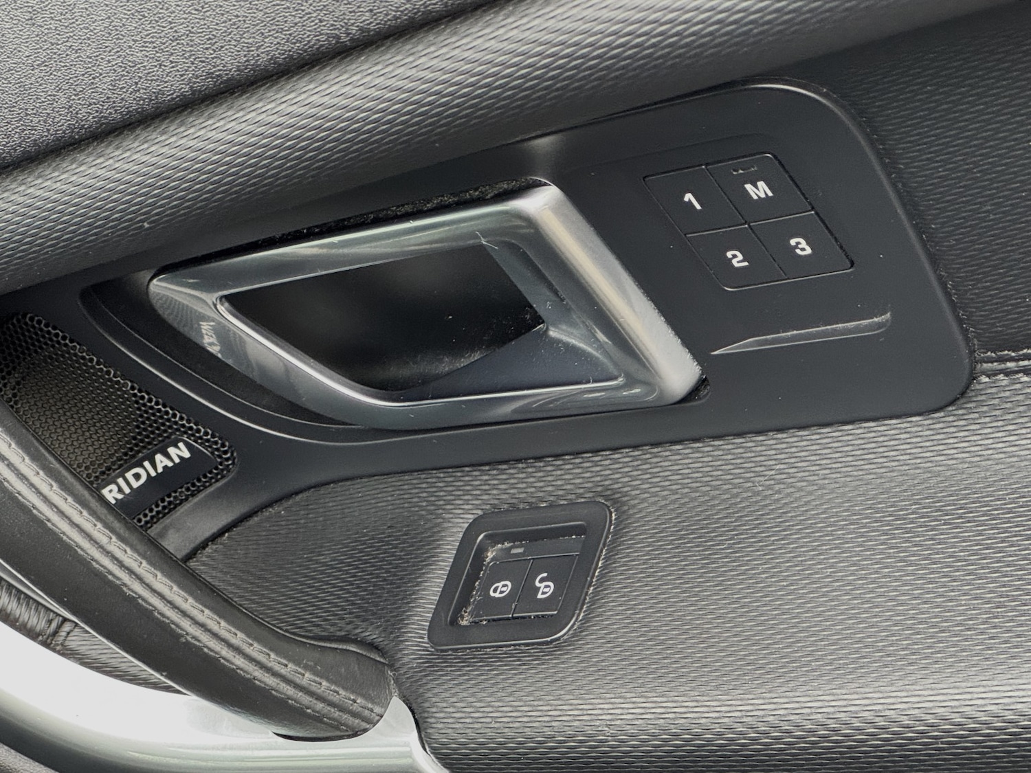 Used Land Rover Discovery Sport 2017 for sale - 78084513: Photo 28