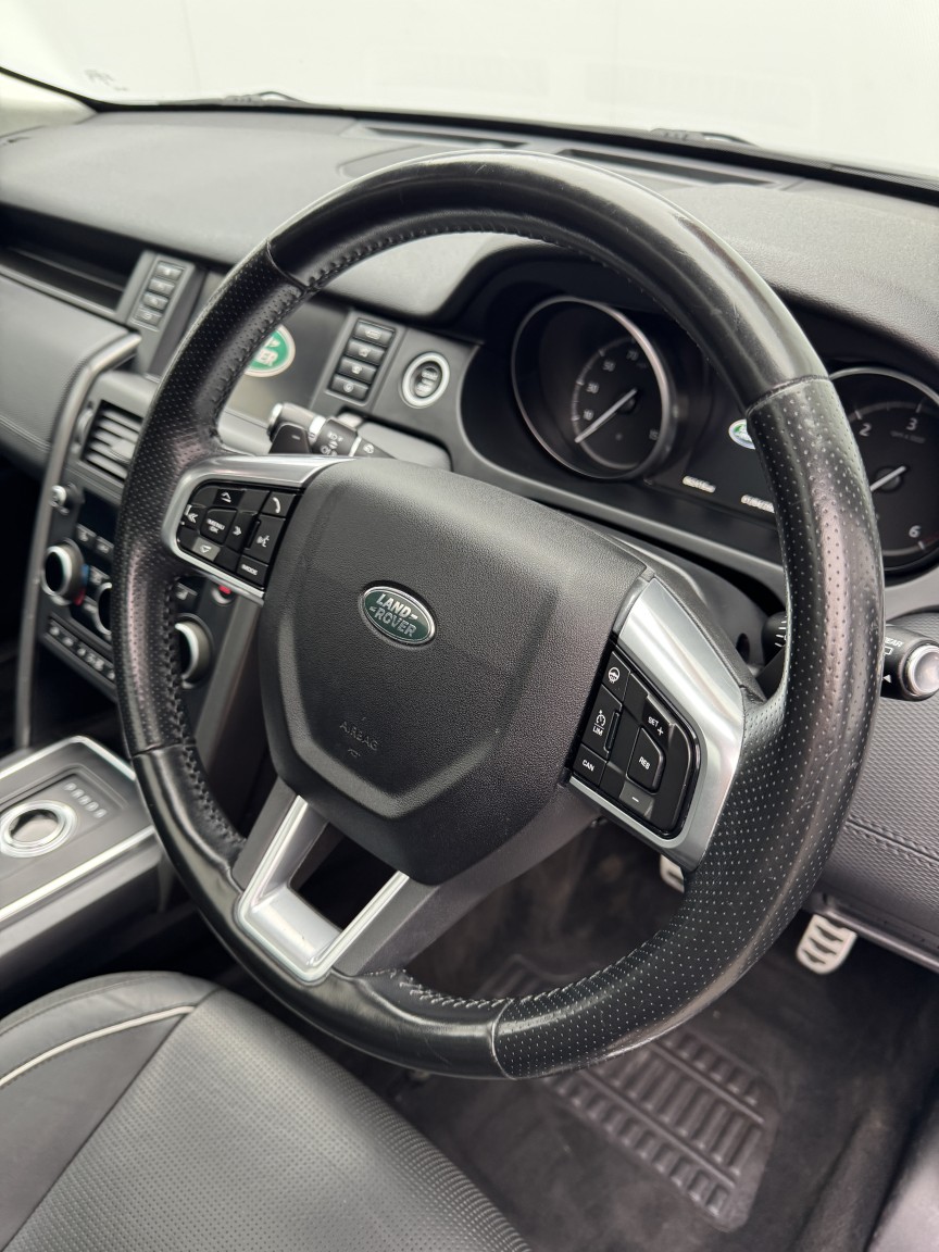 Used Land Rover Discovery Sport 2017 for sale - 78084513: Photo 31