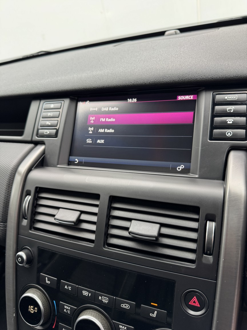 Used Land Rover Discovery Sport 2017 for sale - 78084513: Photo 38