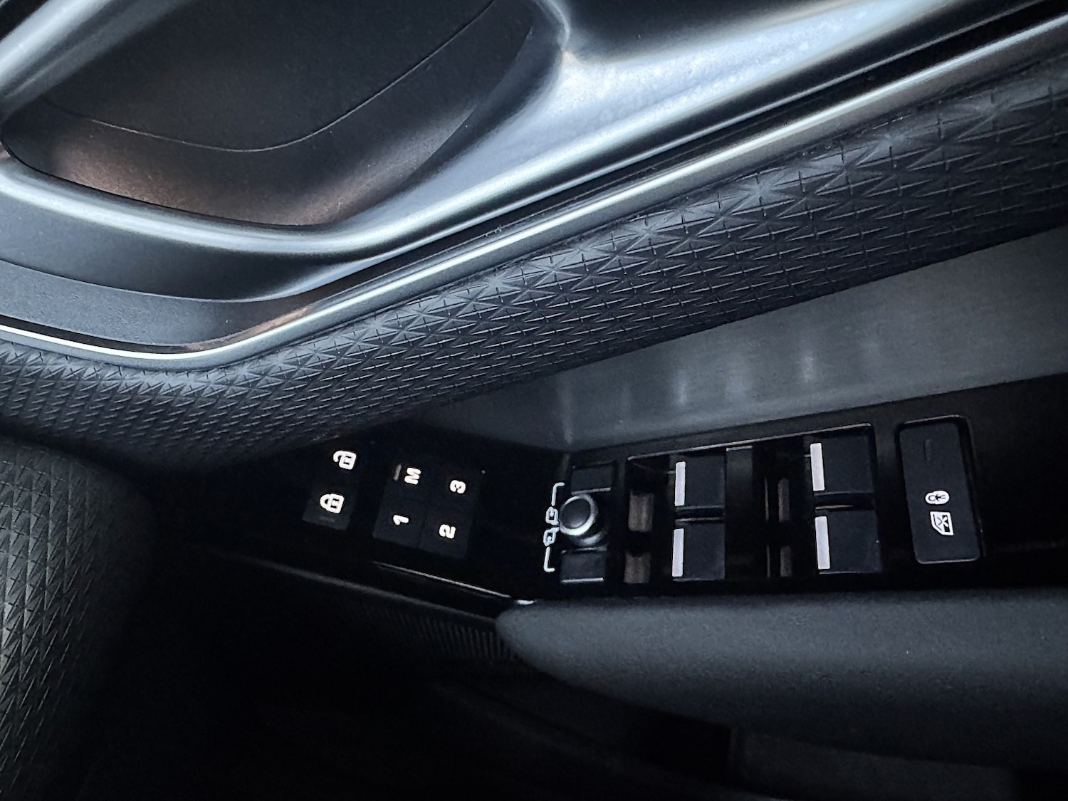 Used Land Rover Range Rover Velar 2022 for sale - 77201339: Photo 23