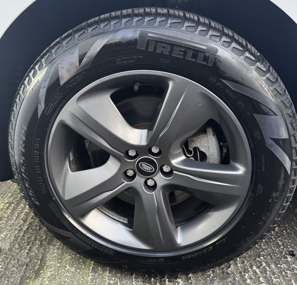 Used Land Rover Range Rover Velar 2022 for sale - 77201339: Photo 32