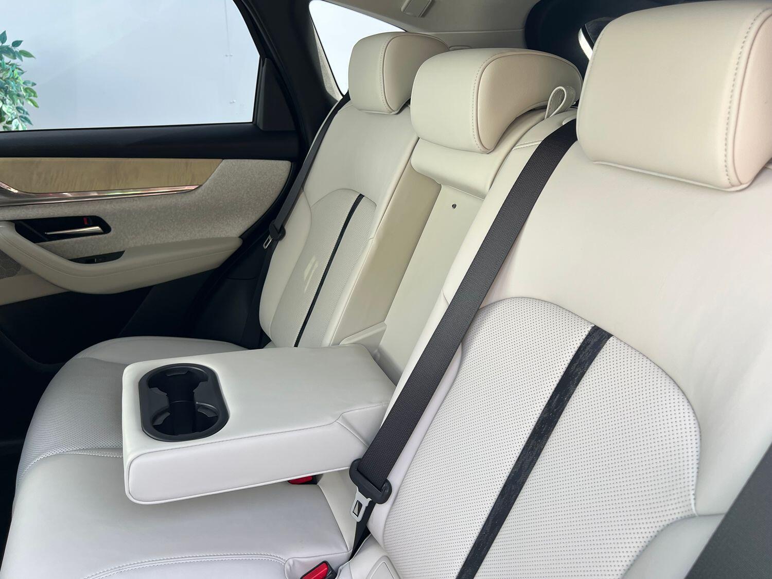 Used Mazda CX-60 2023 for sale - 77154331: Photo 34