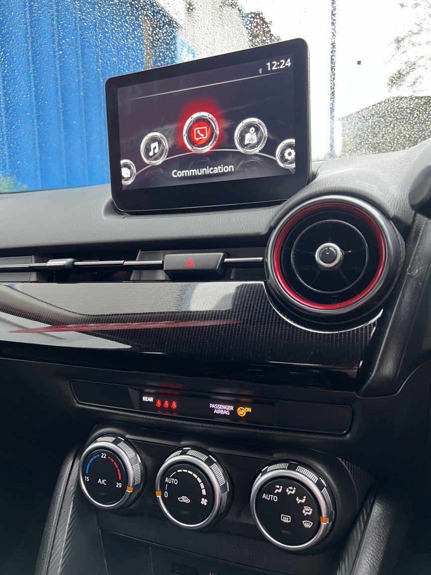 Used Mazda Mazda2 2023 for sale - 77154480: Photo 2