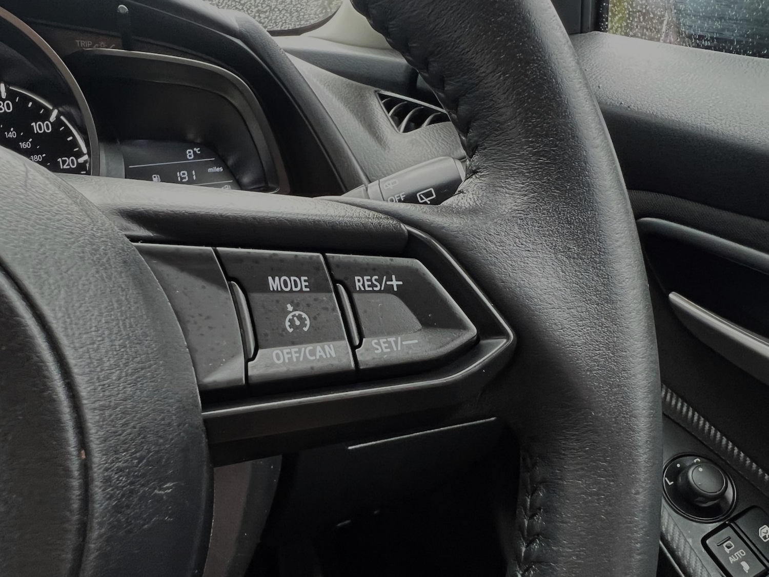 Used Mazda Mazda2 2023 for sale - 77154480: Photo 36