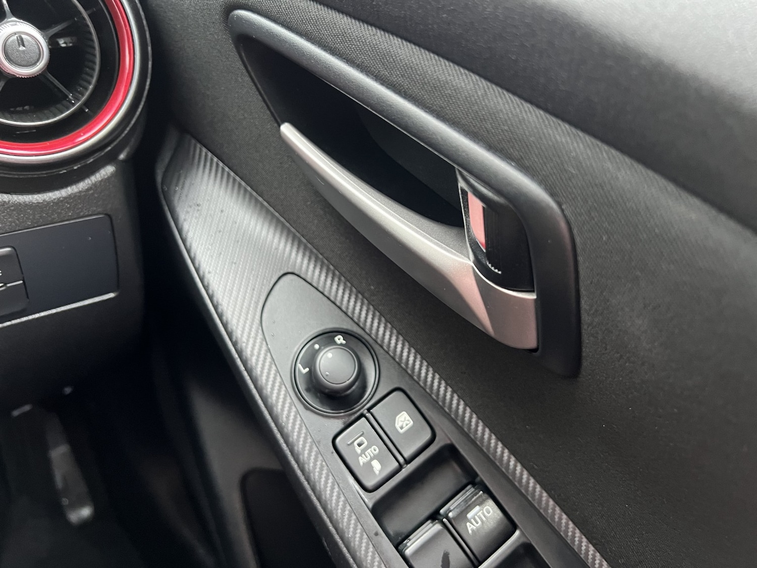 Used Mazda Mazda2 2023 for sale - 77154480: Photo 37