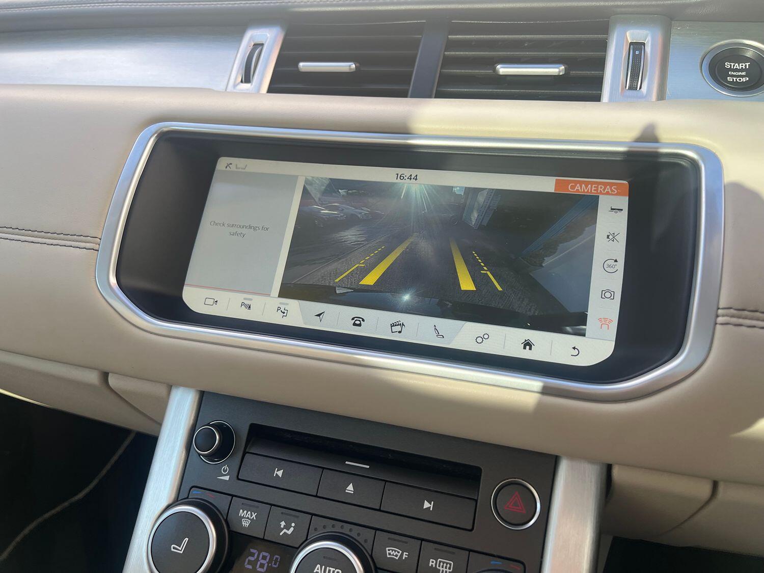 Used Land Rover Range Rover Evoque 2018 for sale - 77154338: Photo 2