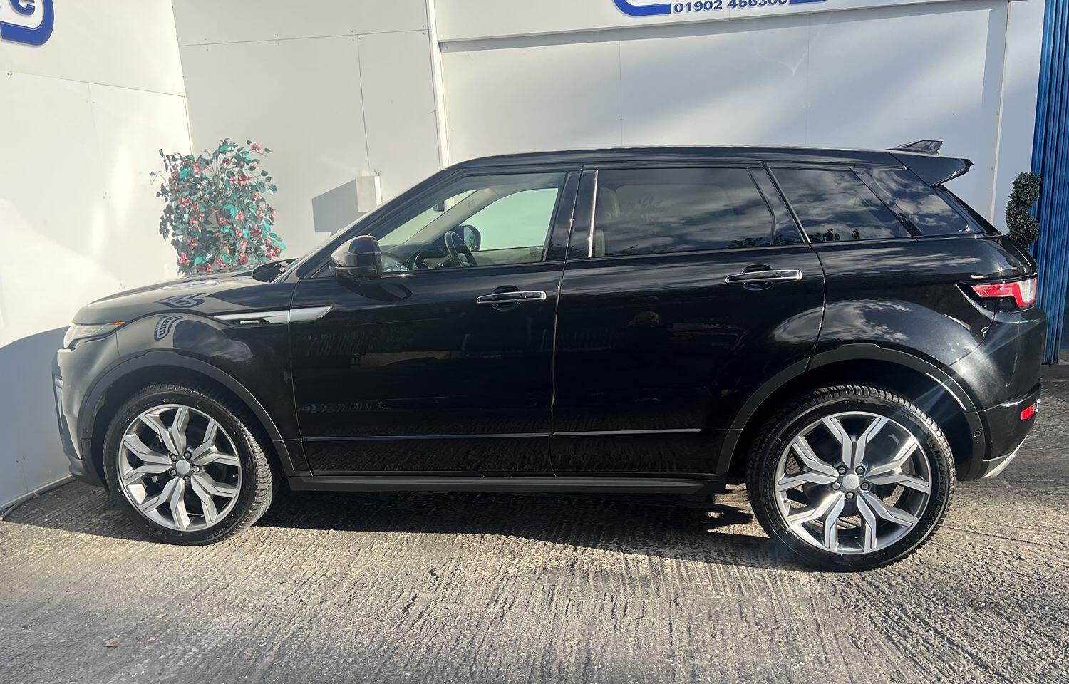 Used Land Rover Range Rover Evoque 2018 for sale - 77154338: Photo 32