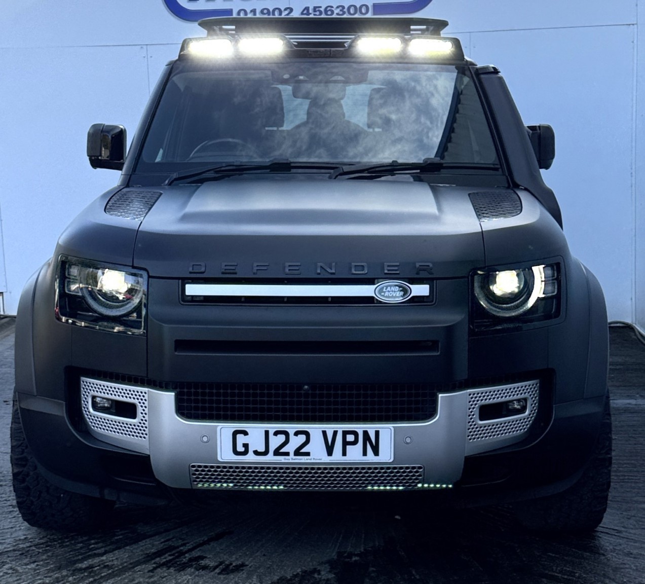 Used Land Rover Defender 90 2022 for sale - 77921300: Photo 4