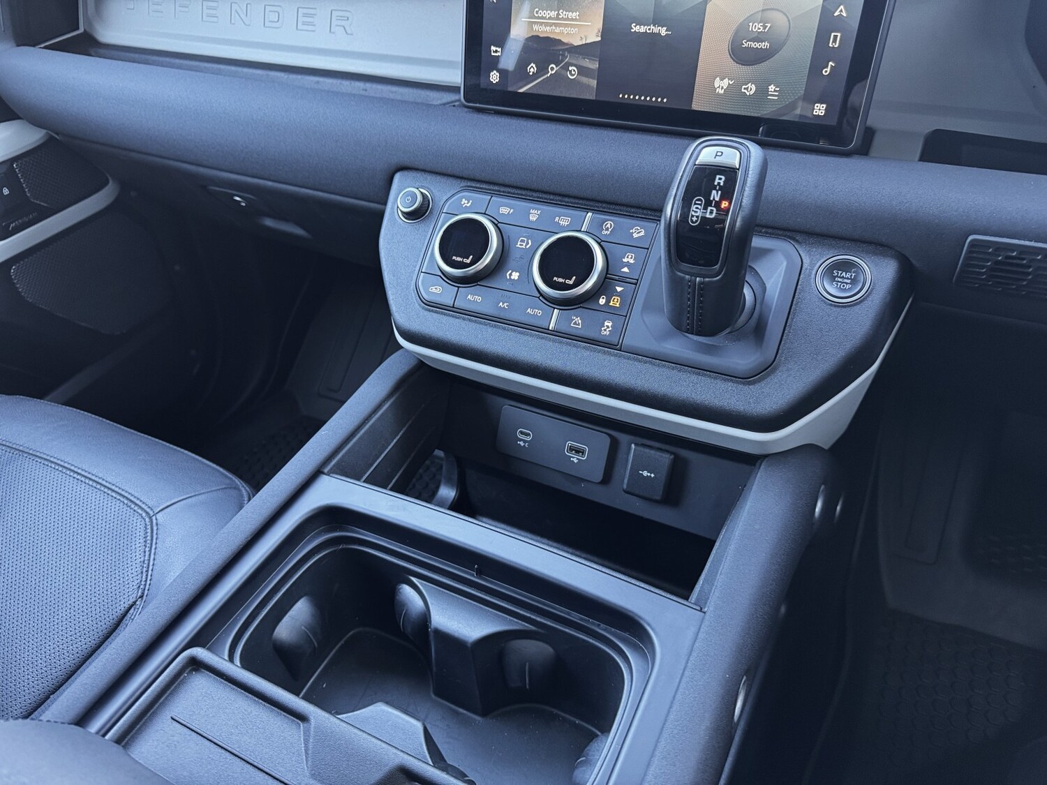 Used Land Rover Defender 90 2022 for sale - 77921300: Photo 42