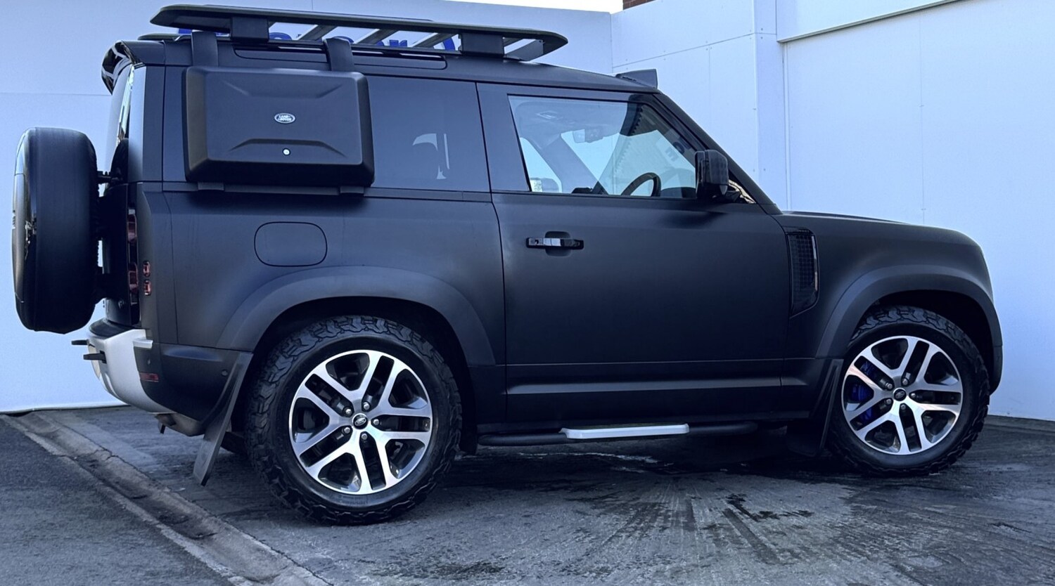 Used Land Rover Defender 90 2022 for sale - 77921300: Photo 59