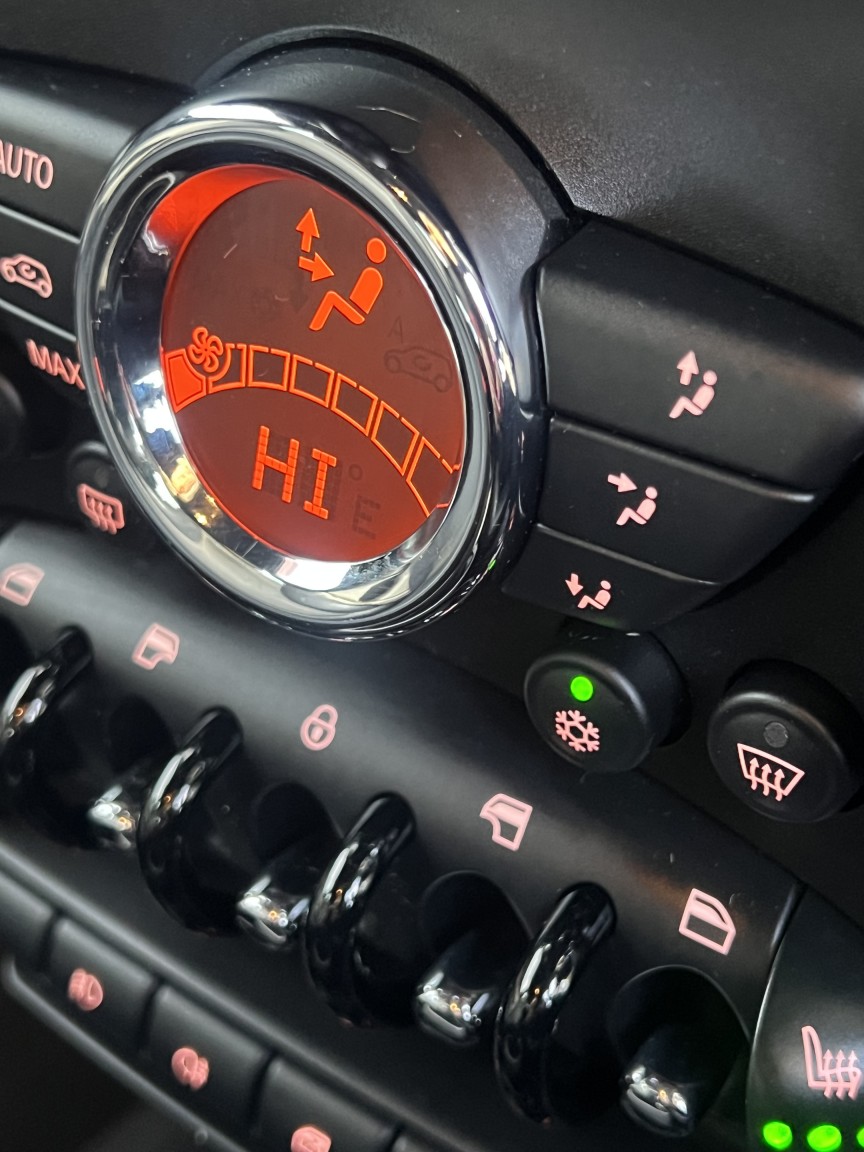 Used MINI Countryman 2011 for sale - 77154465: Photo 2