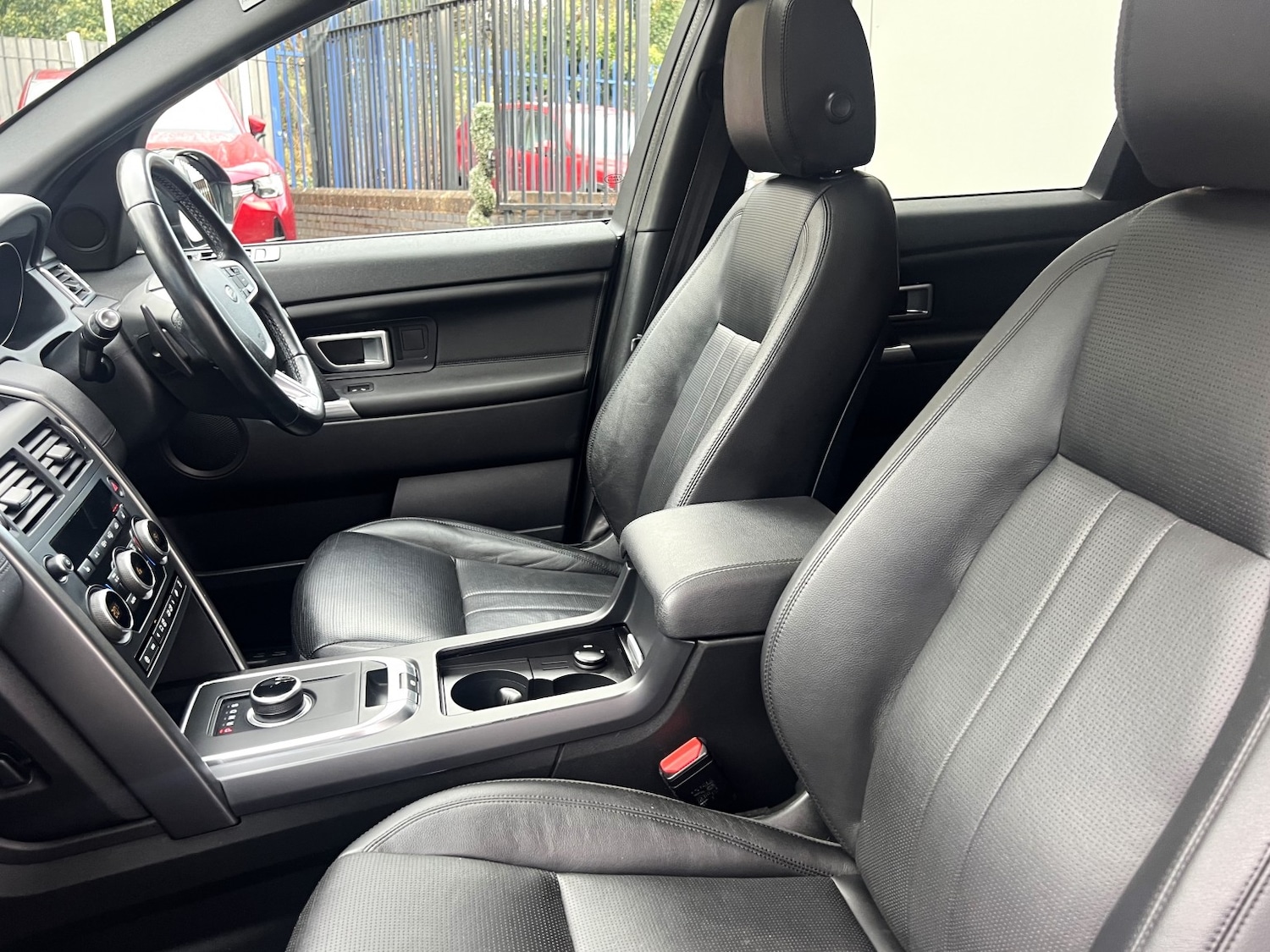 Used Land Rover Discovery Sport 2019 for sale - 77154414: Photo 29