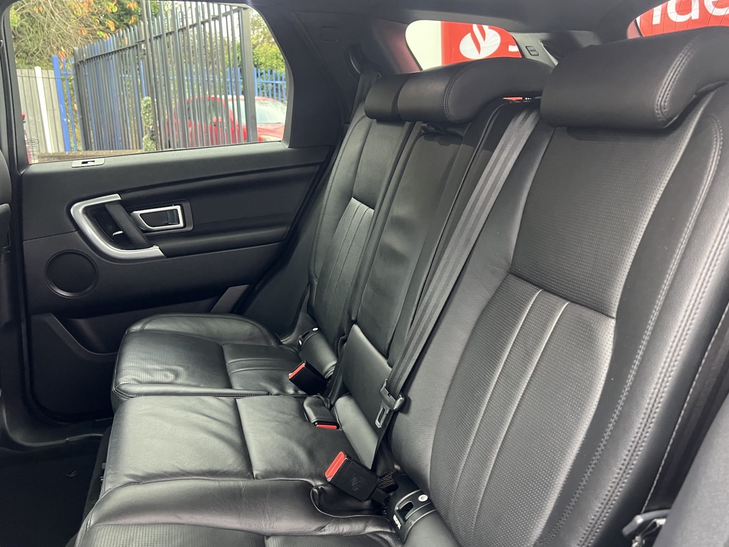 Used Land Rover Discovery Sport 2019 for sale - 77154414: Photo 30