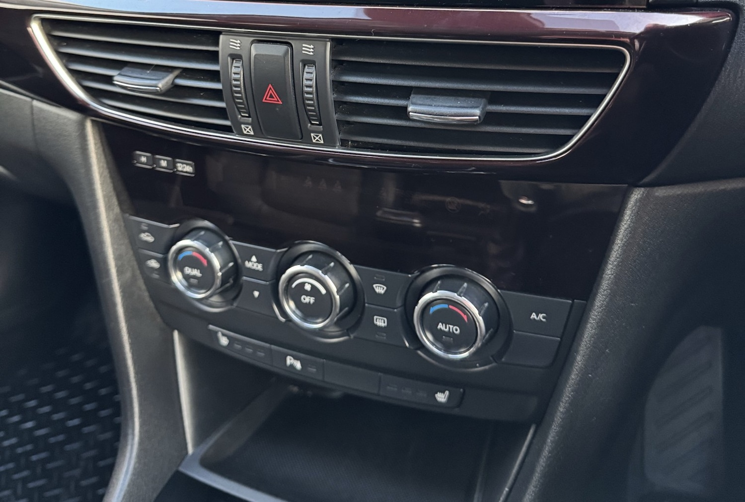 Used Mazda Mazda6 2014 for sale - 77921426: Photo 15