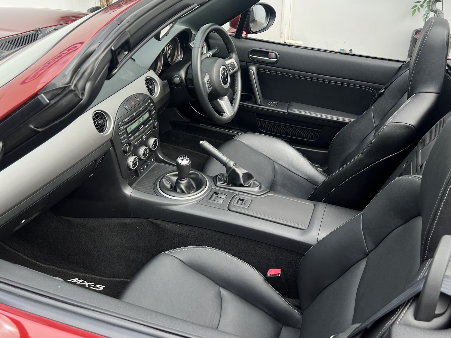 Used Mazda MX-5 2011 for sale - 77154369: Photo 39