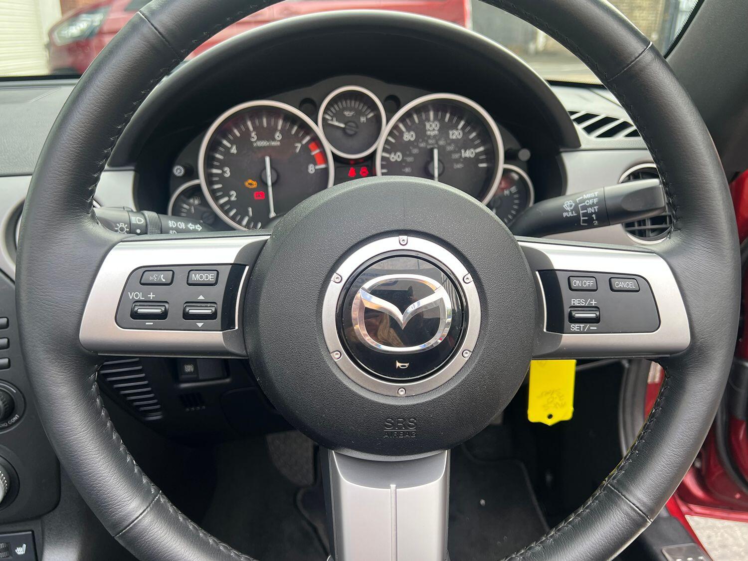 Used Mazda MX-5 2011 for sale - 77154369: Photo 4