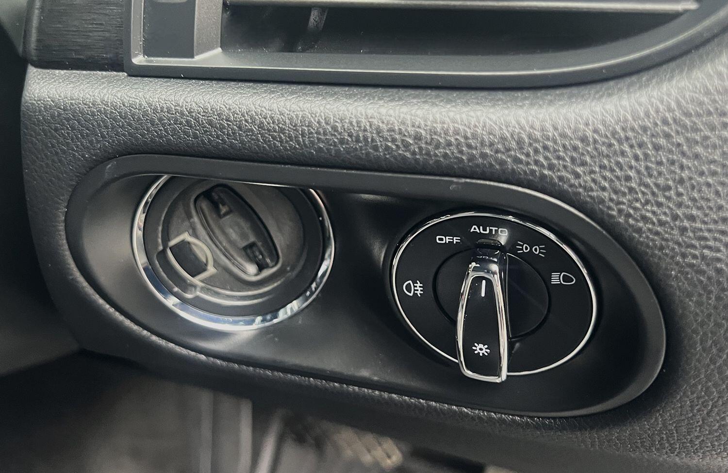 Used Porsche Macan 2021 for sale - 77154449: Photo 19