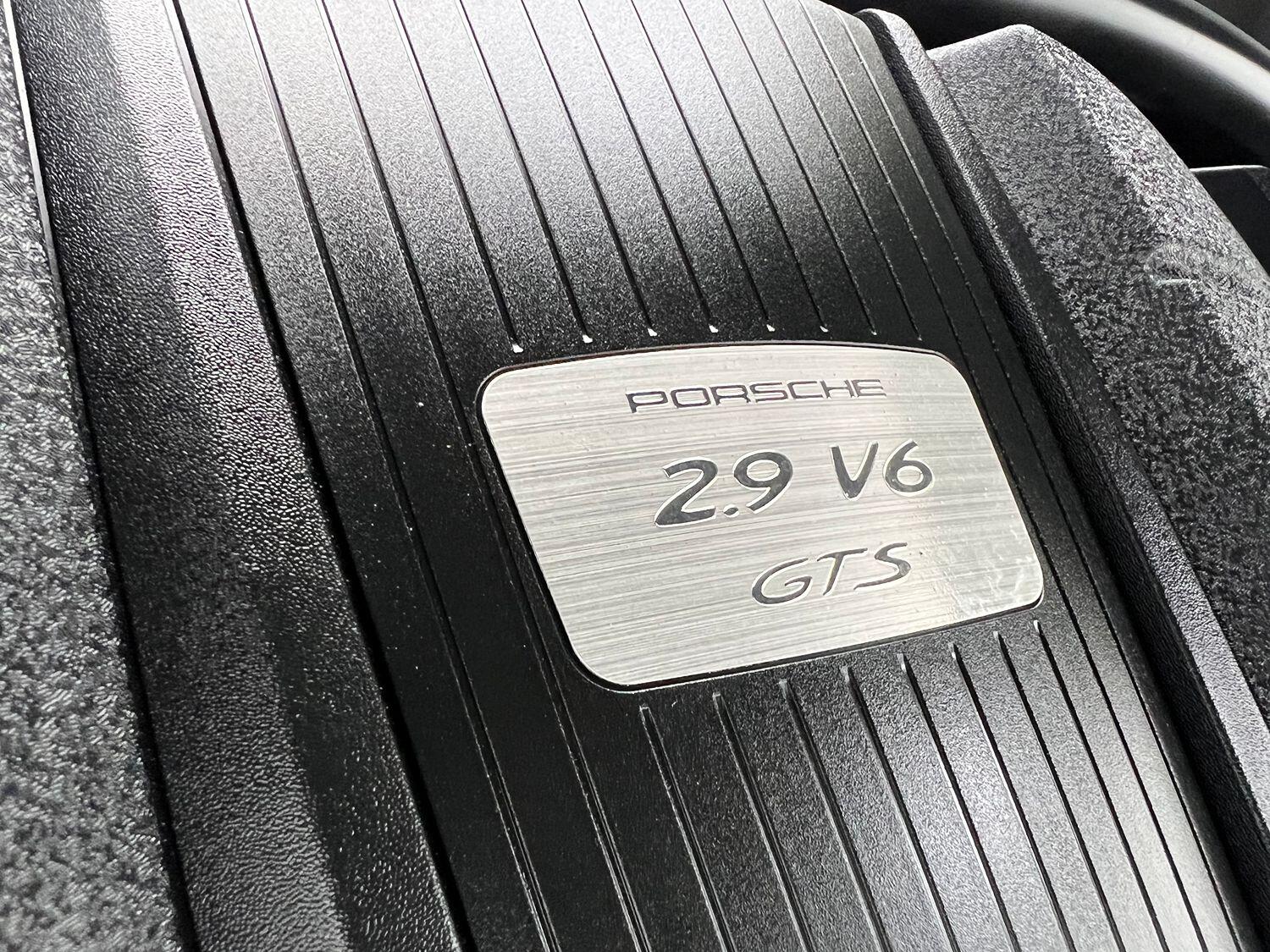 Used Porsche Macan 2021 for sale - 77154449: Photo 51