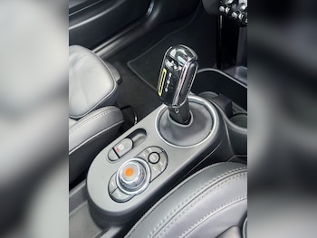 Used MINI Hatch 2020 for sale - 77154464: Photo