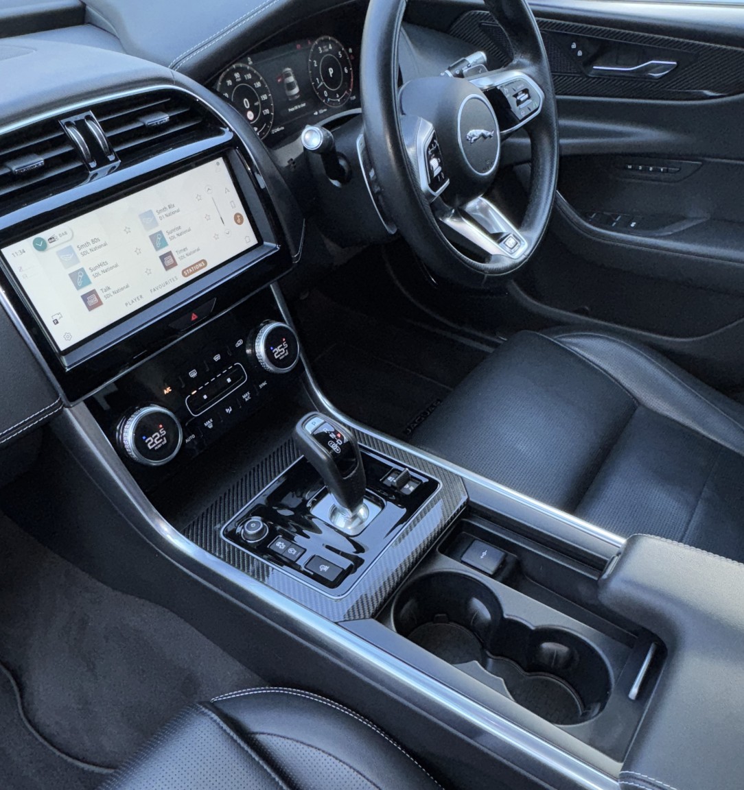 Used Jaguar XE 2021 for sale - 77954042: Photo 11