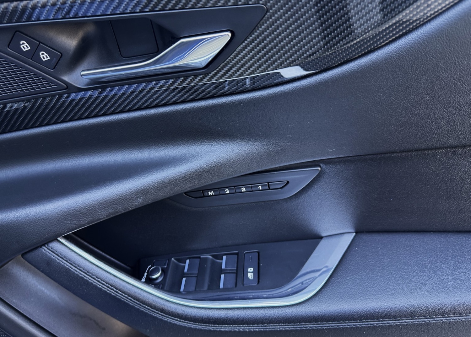 Used Jaguar XE 2021 for sale - 77954042: Photo 33