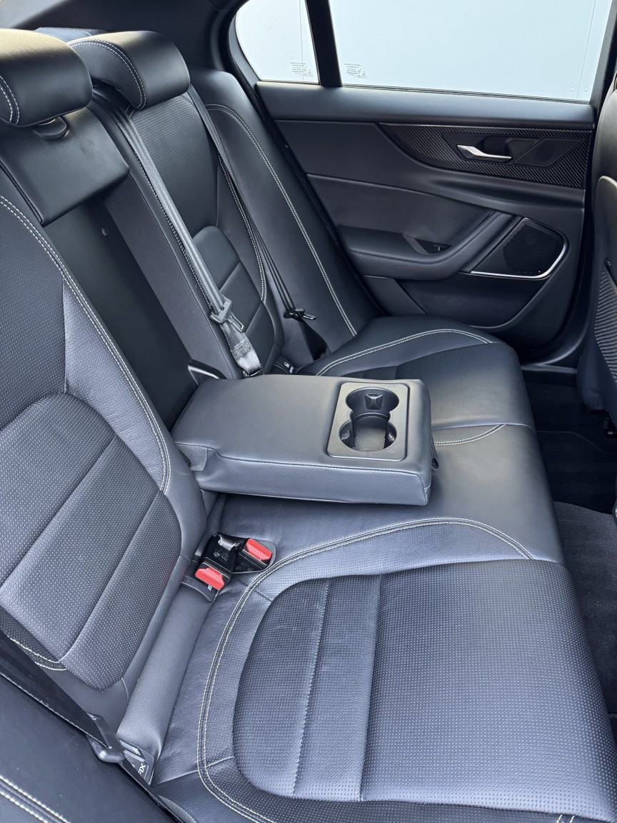 Used Jaguar XE 2021 for sale - 77954042: Photo 37