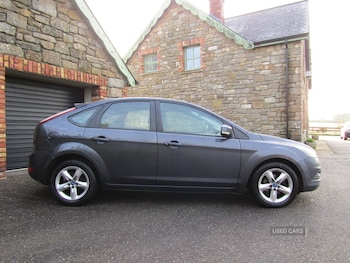 Used Ford Focus 2010 for sale - 76759866: Photo
