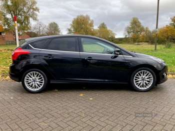 2015 - 1.6 TDCi 115 Zetec Navigator 5dr