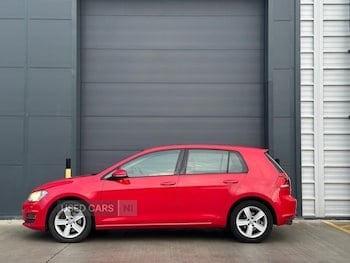 Used Volkswagen Golf 2015 for sale - 78008023: Photo