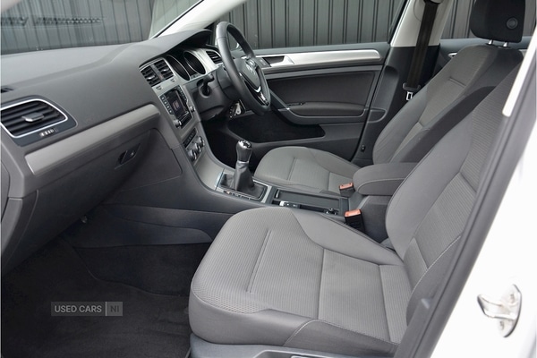 Used Volkswagen Golf 2015 for sale - 78008023: Photo 6