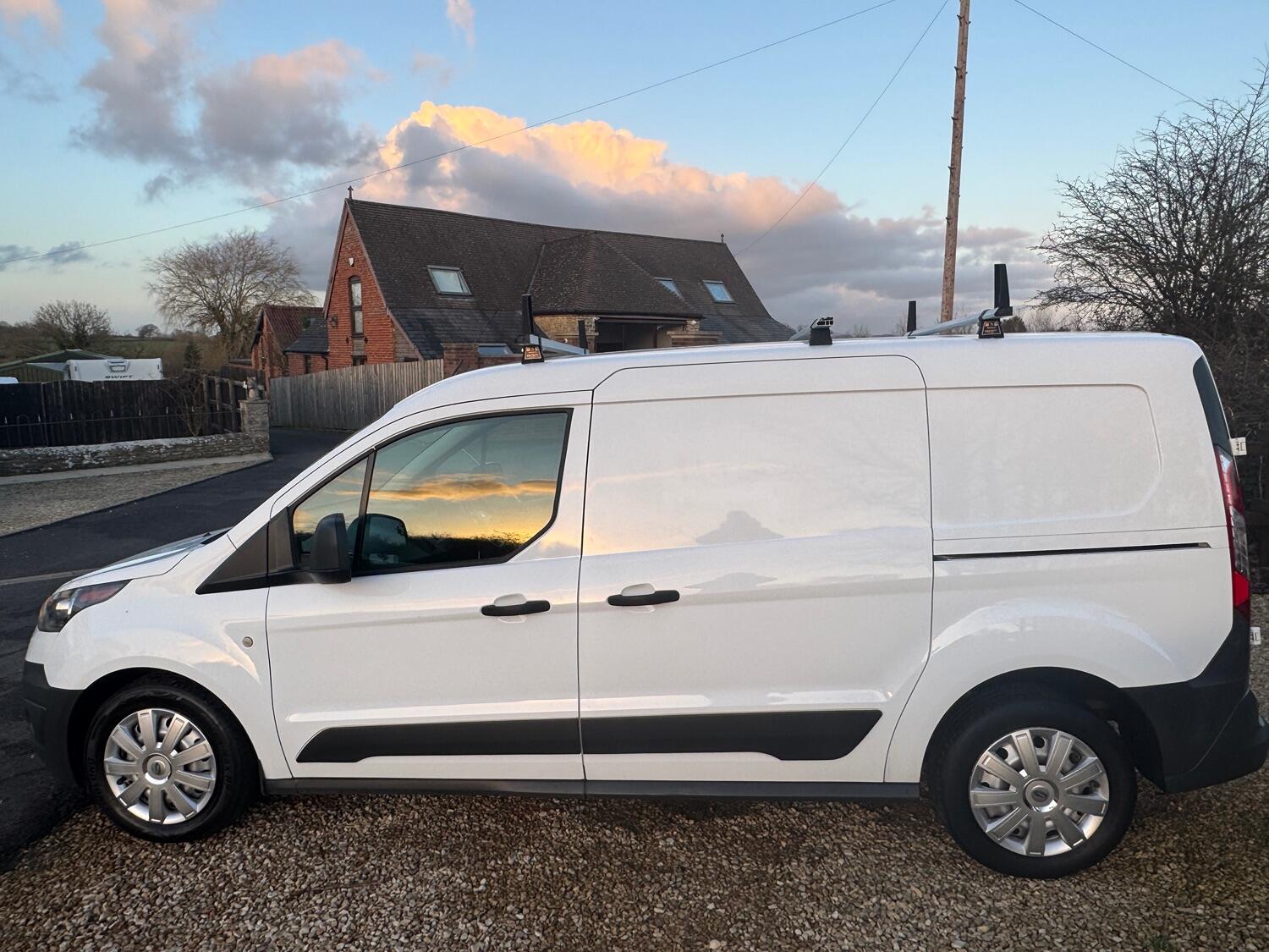 Used Ford Transit Connect 2018 for sale - 76793604: Photo 11