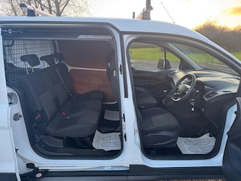 Used Ford Transit Connect 2018 for sale - 76793604: Photo