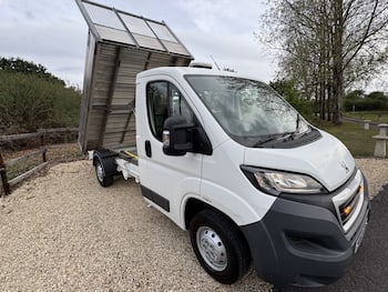 Peugeot Boxer feature image