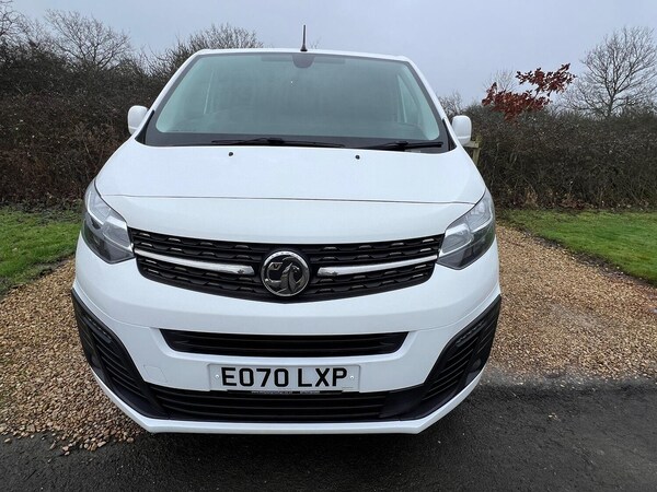 Used Vauxhall Vivaro 2020 for sale - 75234994: Photo 2
