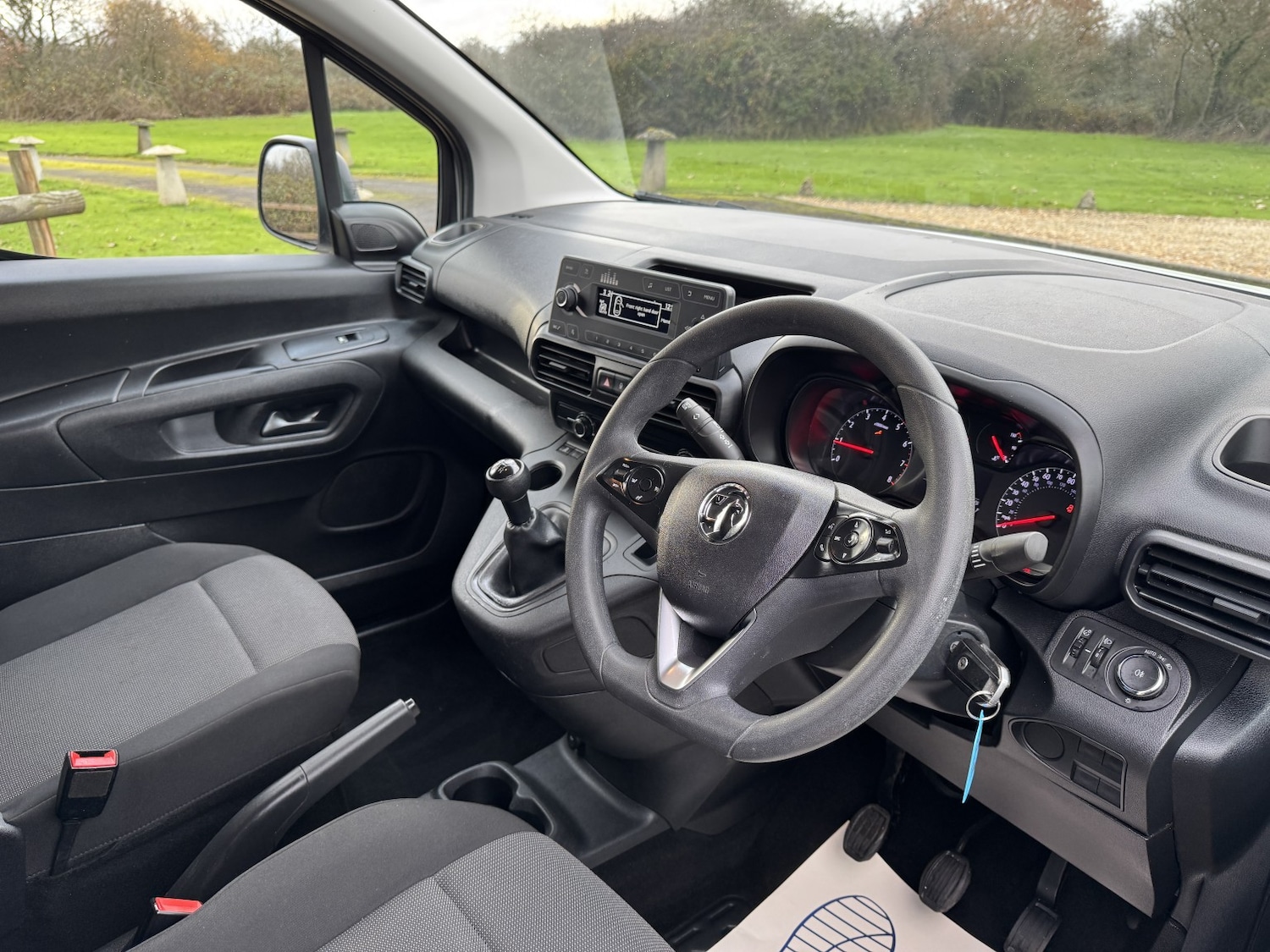 Used Vauxhall Combo 2021 for sale - 77289079: Photo 2