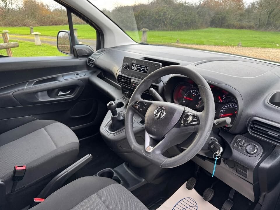 Used Vauxhall Combo 2021 for sale - 77855022: Photo 2