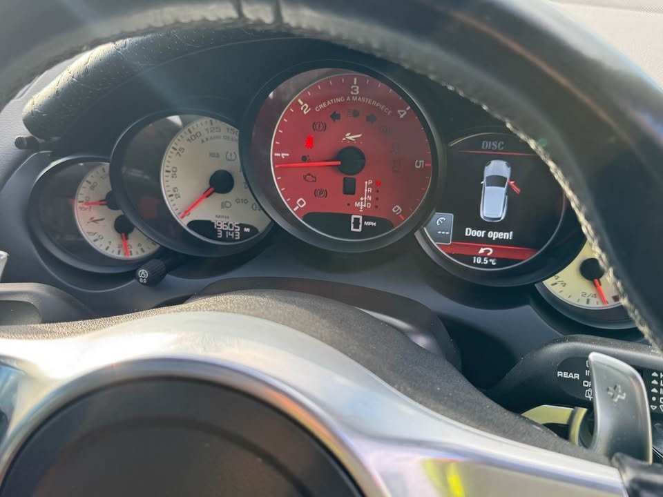 Used Porsche Cayenne 2012 for sale - 77855020: Photo 15