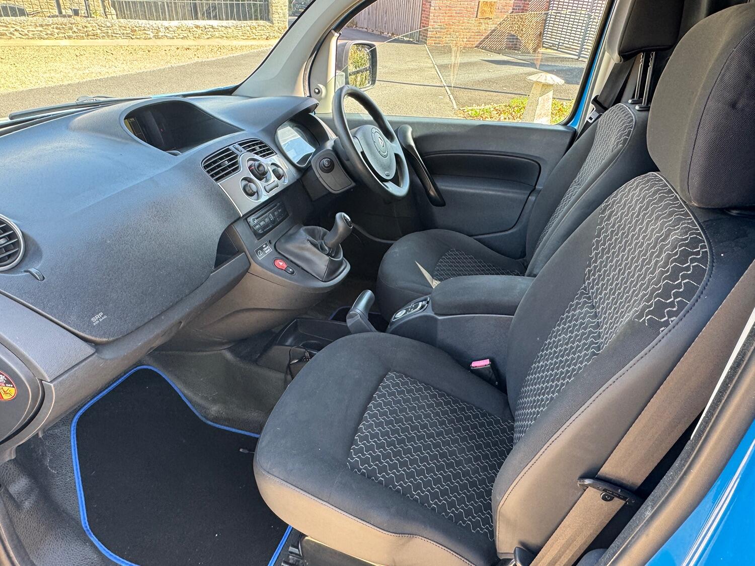 Used Renault Kangoo 2011 for sale - 76897034: Photo 4