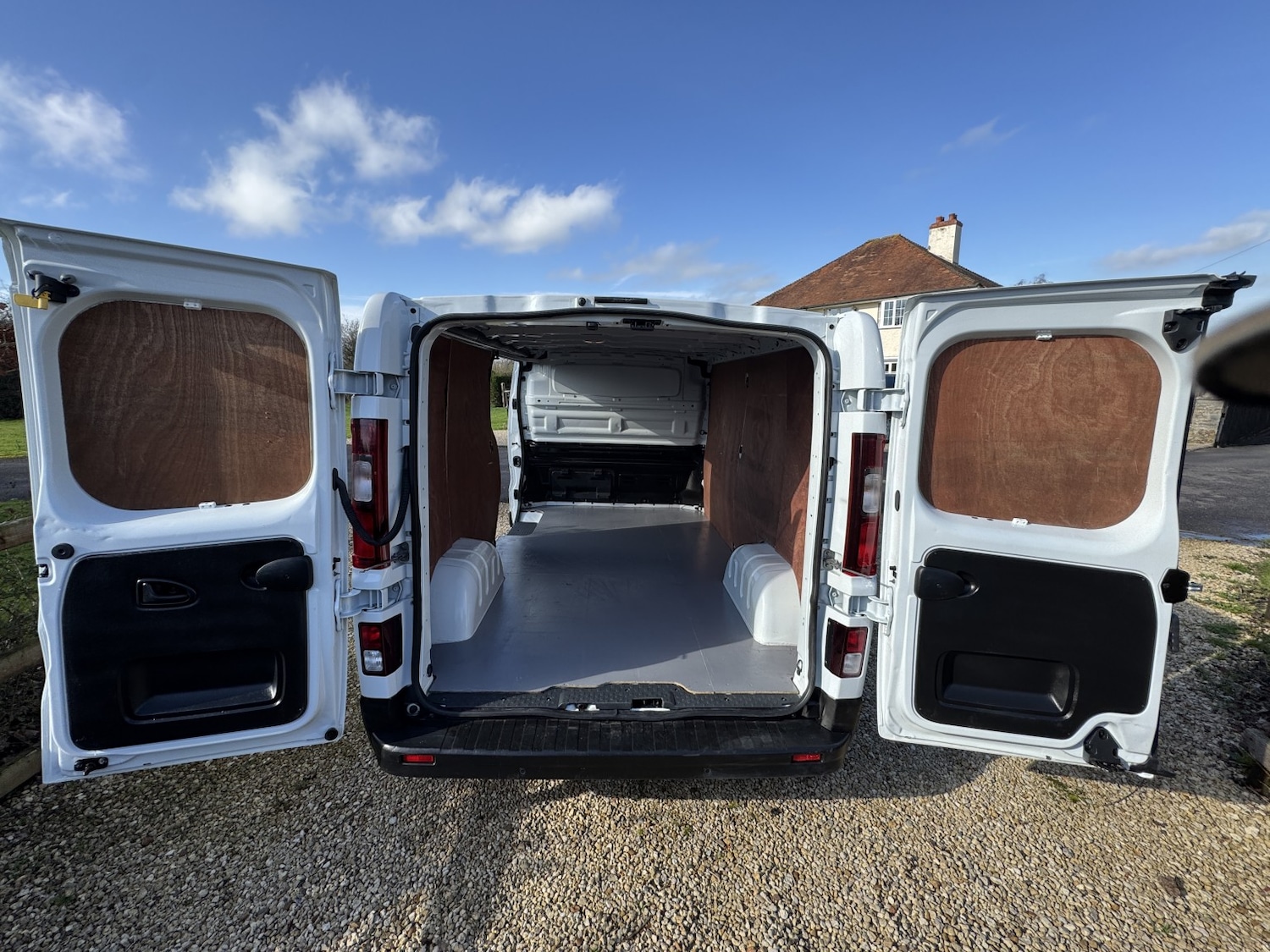 Used Renault Trafic 2023 for sale - 78220594: Photo 4