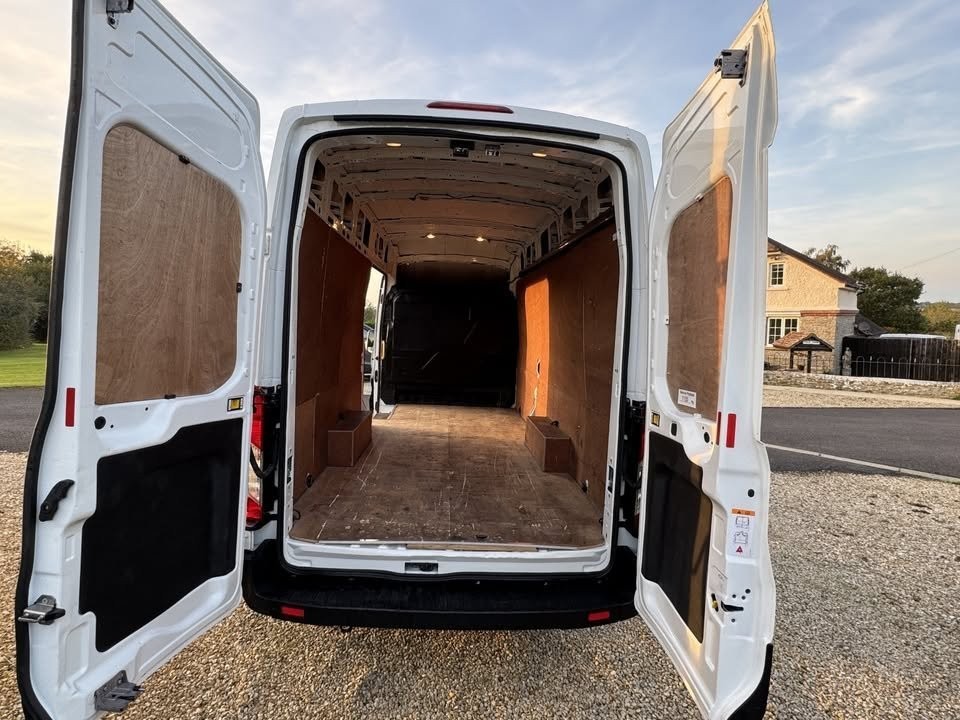 Used Ford Transit 2021 for sale - 77855024: Photo 2