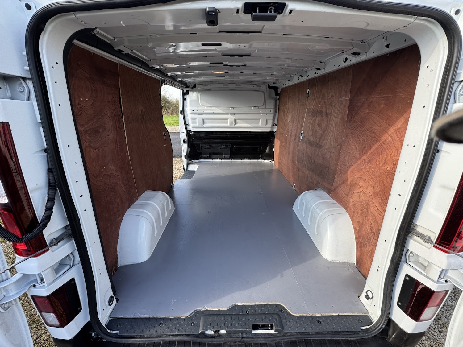 Used Renault Trafic 2023 for sale - 77742924: Photo 2