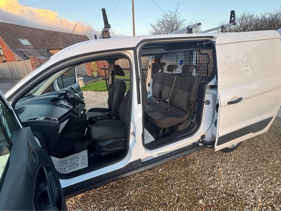 Used Ford Transit Connect 2018 for sale - 77855034: Photo 2