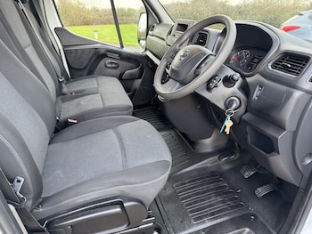 Used Nissan NV400 2021 for sale - 77342560: Photo