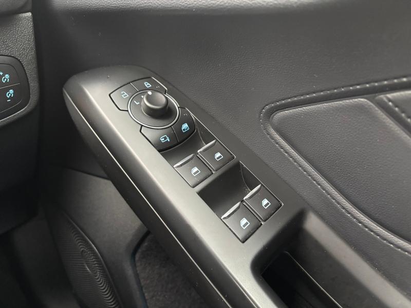 Used Ford Focus 2022 for sale - 76438460: Photo 39